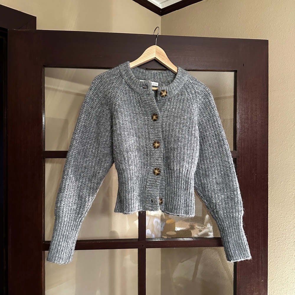 Zara Gray Ribbed Button-Up Cardigan with Gold Buttons